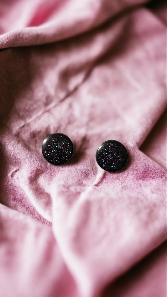 Black Plugs W/ Glow Glitter