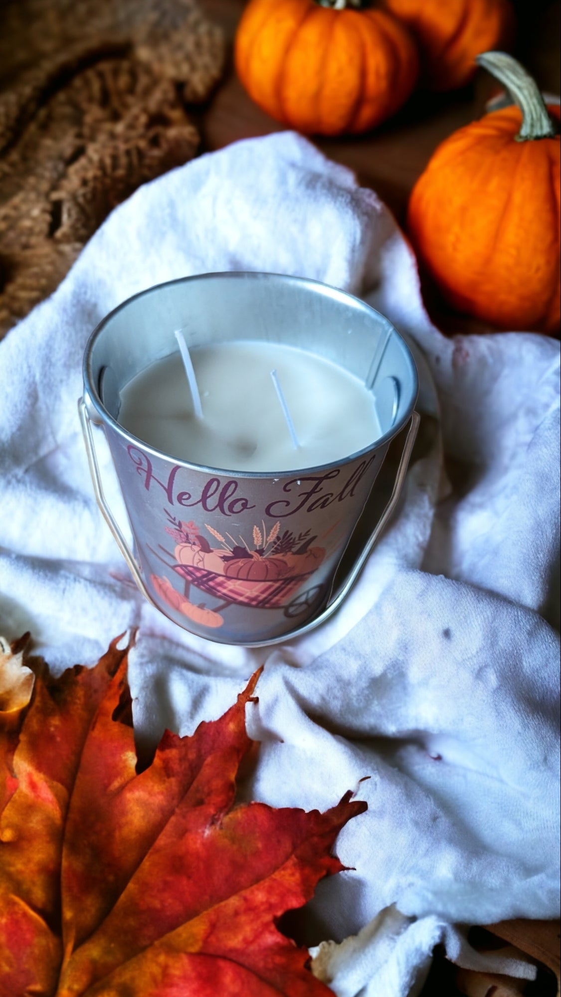 Hello Fall Tin Candle