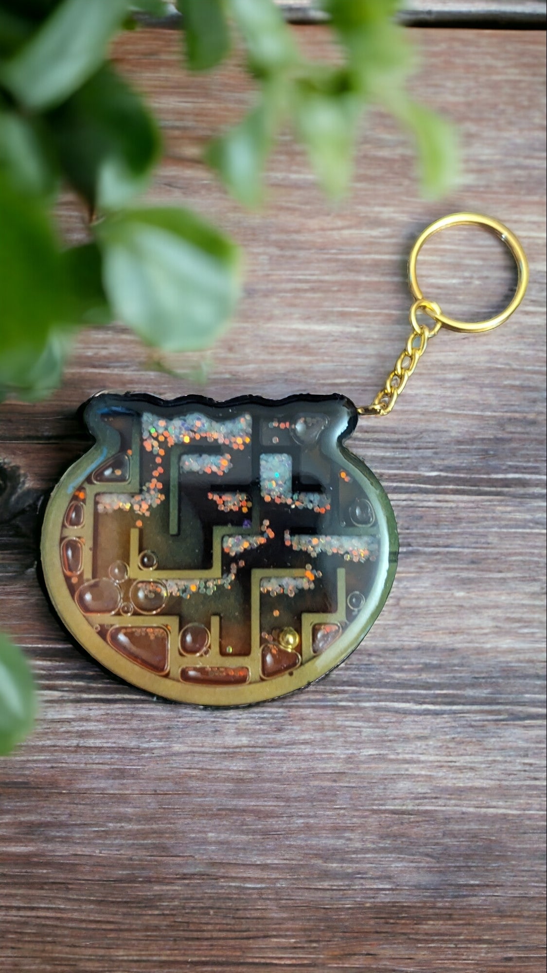 Maze shaker keychains